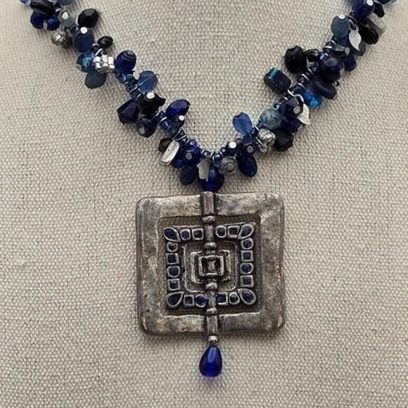 Chico’s Blue Beaded Statement Necklace Silver Tone Square Pendant - Picture 4 of 8